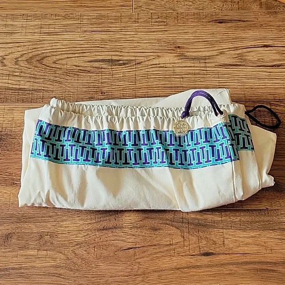 Tory Burch set - Picture 2 of 11